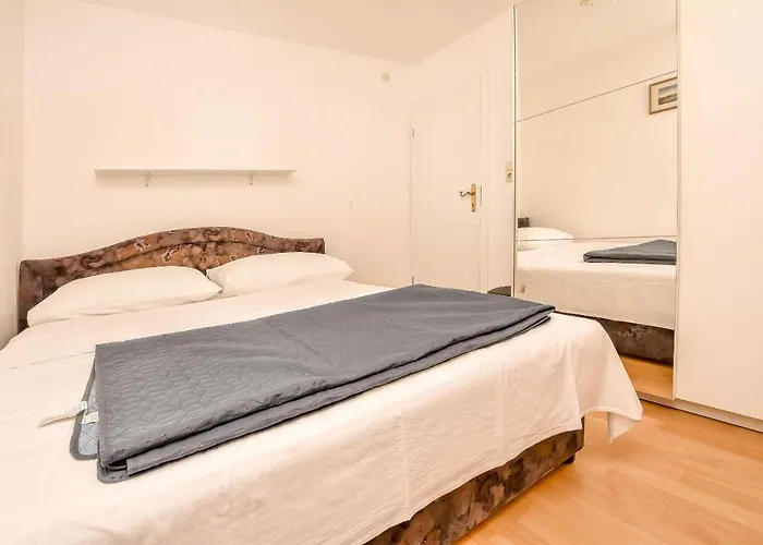 Apartment Burin Drage
