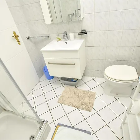 Apartment Burin *