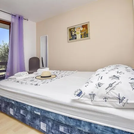 Apartment Burin *